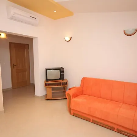 2709d Apartment Baska Voda